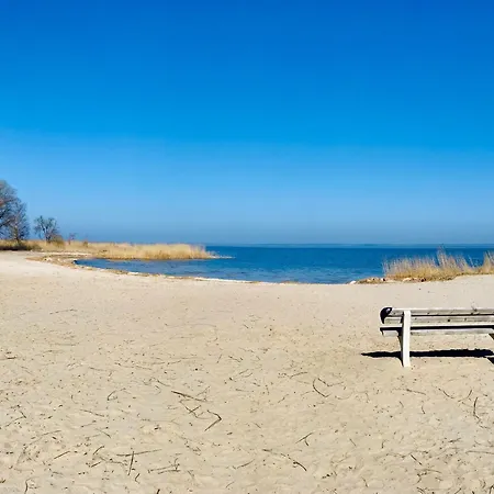 Sonniges Strandhaus Am Haff Mit Wasserblick Fuer 2-4 Personen *