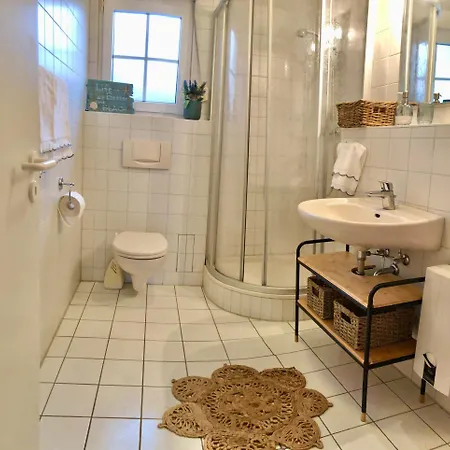 Prázdninový dům Sonniges Strandhaus Am Haff Mit Wasserblick Fuer 2-4 Personen *