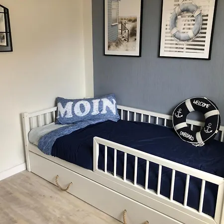 Sonniges Strandhaus Am Haff Mit Wasserblick Fuer 2-4 Personen Prázdninový dům